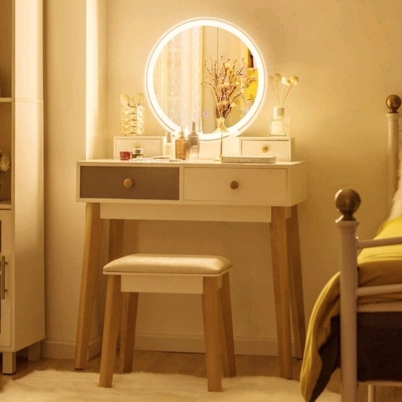 Modernista Touch LED Vanity with stool. - Picture 1 of 1